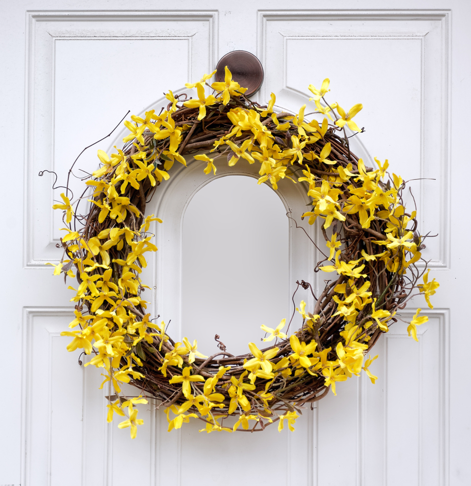Spring wreath on door 
