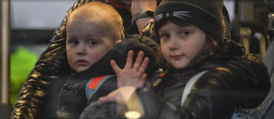 Los niños del Kremlin: Rusia ha secuestrado a más de 300.000 niños  ucranianos