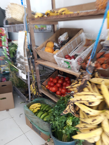 Opiniones de Frutas Y Legumbres Andrea en Quito - Frutería