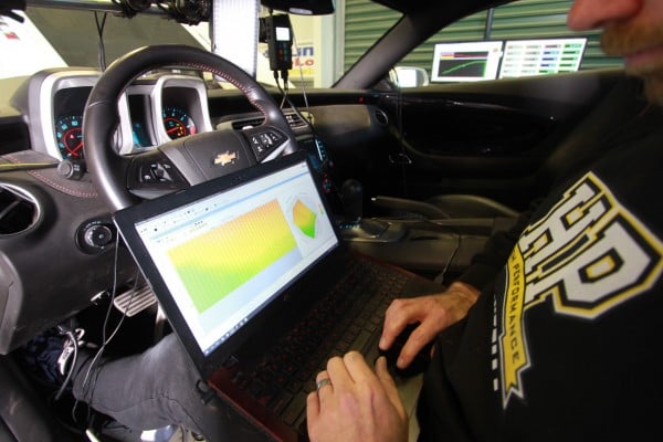 How To Tune A Car With A Laptop
