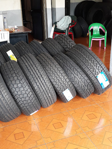 World Tire Shop - Tienda de neumáticos
