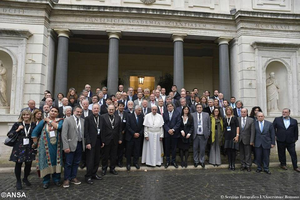 Diễn từ của Đức Thánh Cha tại Hội Nghị Vatican về ‘Nhân quyền về nước’