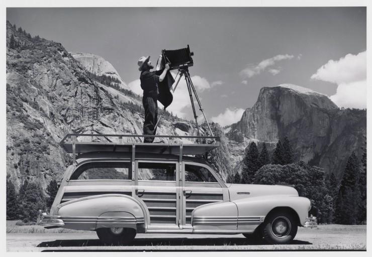Ansel Adams, een van mijn favoriete fotografen, aan het werk