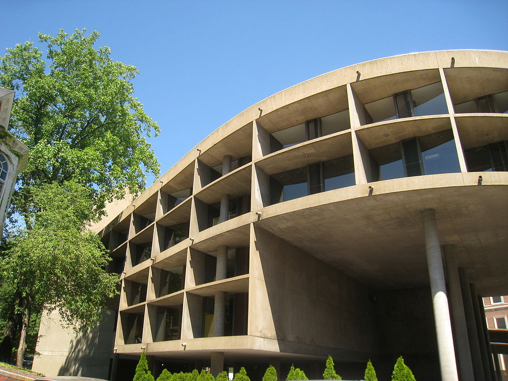 1024px-Carpenter_Center-_Harvard_University_-_IMG_0089.JPG