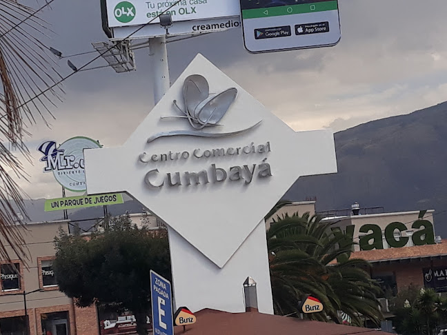 Centro Comercial Cumbayá