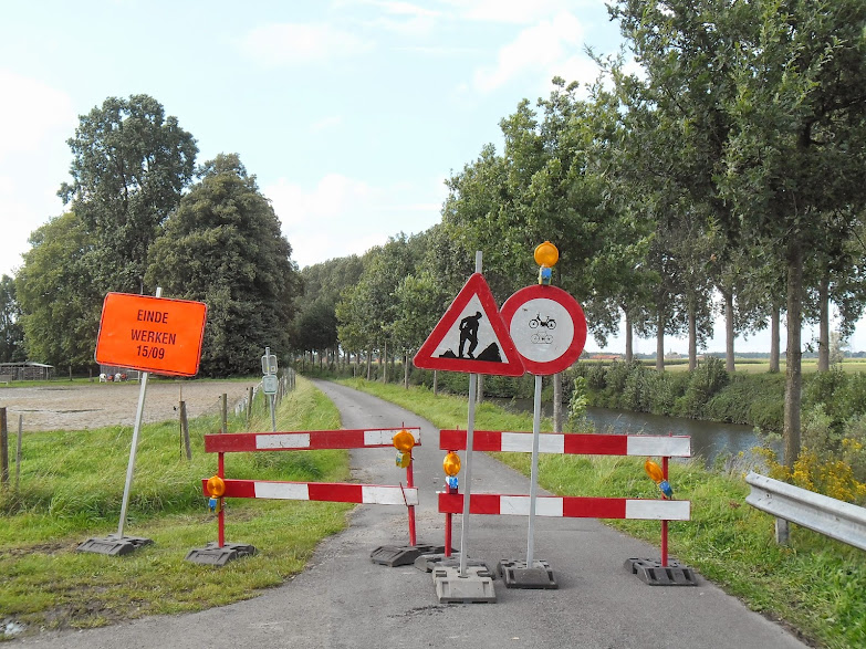 Schipdonkkanaal Deinze - Eeklo (Fietssnelweg F422) - Knokke (of Afleidingskanaal van de Leie) SuTznvZiabb0J9Kz3mrLa_SzF5hr8yg_pHflmDnmdoE=w783-h587-no