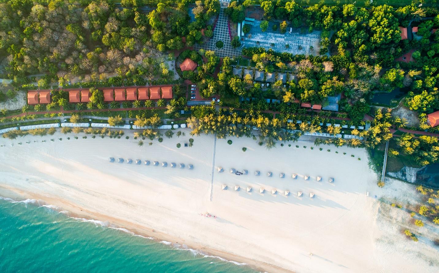 http://phanthiet.terracottaresort.com/static/upload/images/banner-slide/slide-b.jpg