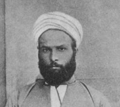 https://upload.wikimedia.org/wikipedia/commons/1/13/Muhammad_Abduh_%28trimmed%29.JPG