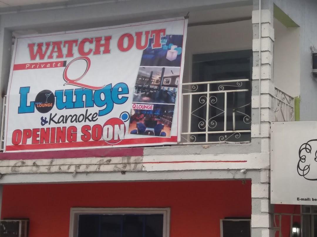 Q Lounge & Karaoke