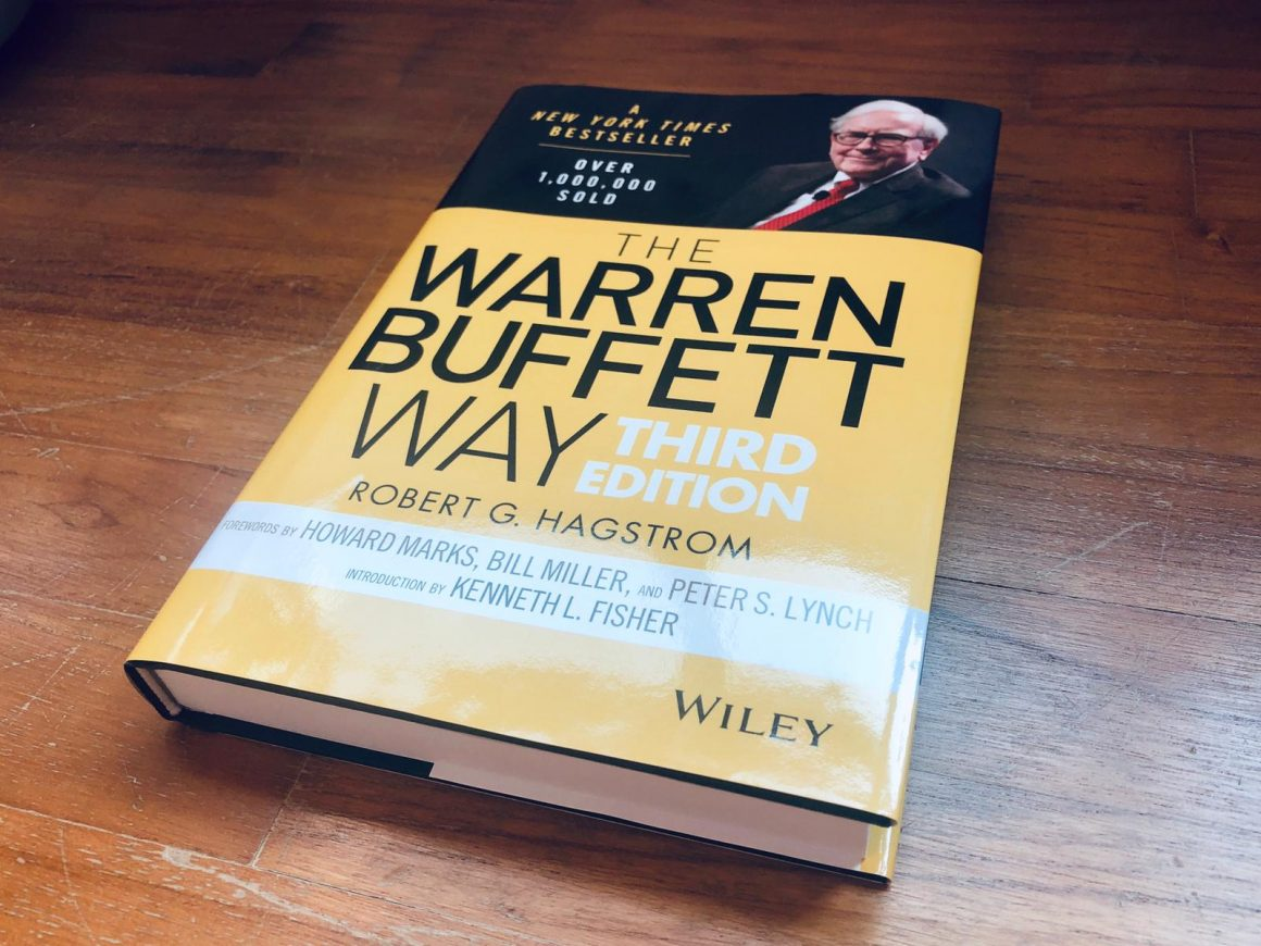 Phương Pháp Đầu Tư Warren Buffett: Review, Tóm Tắt, Tải Sách
