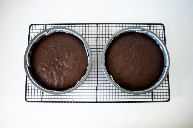 Let the cakes cool in their tins.