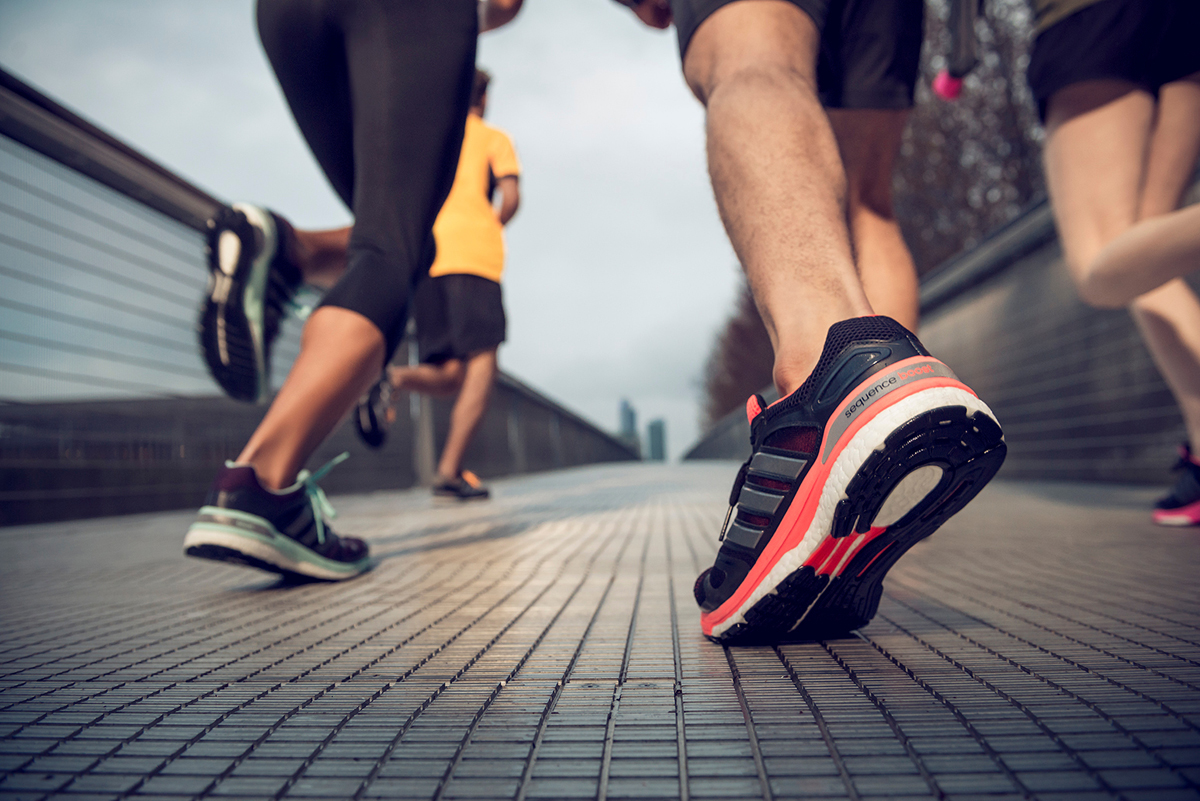 Giày chạy bộ giúp nâng đỡ chân đồng thời tăng hiệu quả tập luyện