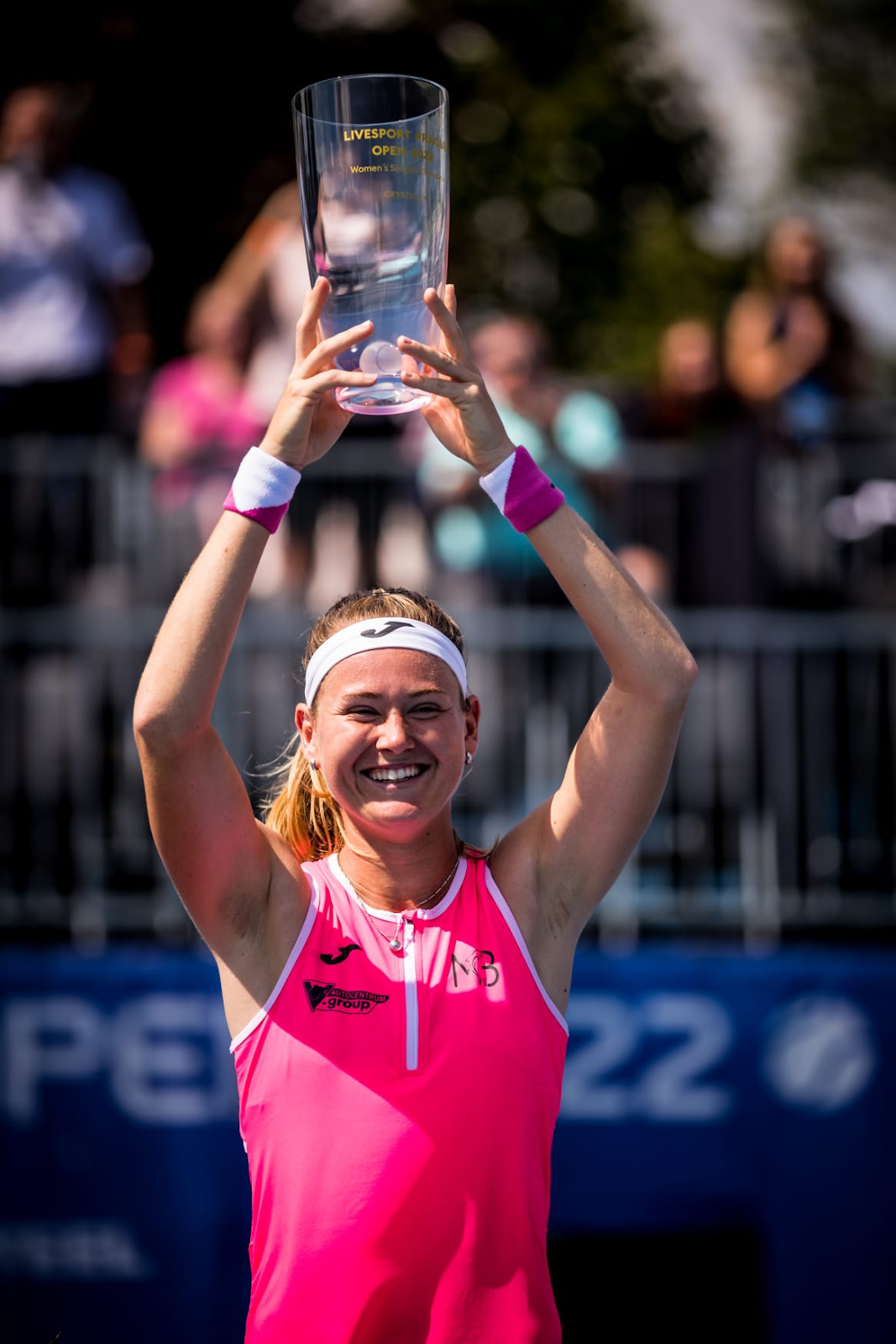 Prague Open victory is a dream come true: Czech tennis player Marie Bouzková got her victory over Russia’s Anastasia Potapova in the finals of the Livesport Prague Open.