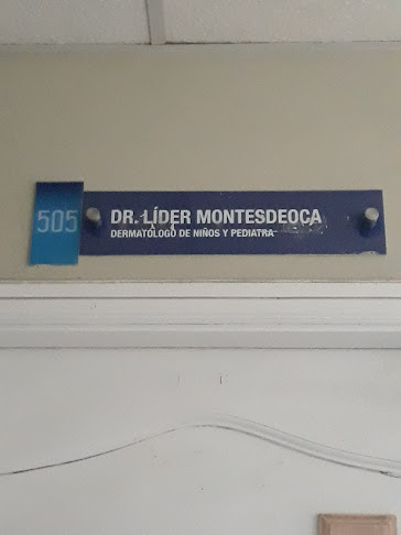 Dr. Líder Montesdeoca - Cuenca