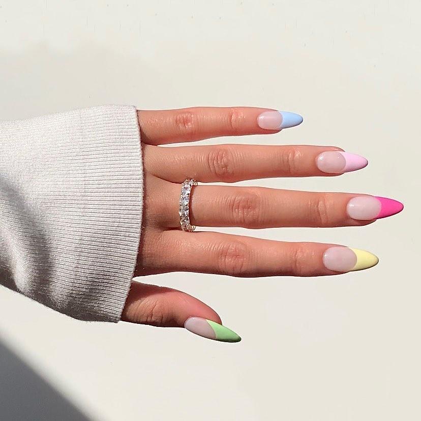 Top Celebrity Summer French Nails Ideas for the Year 2024 Fashion Royce