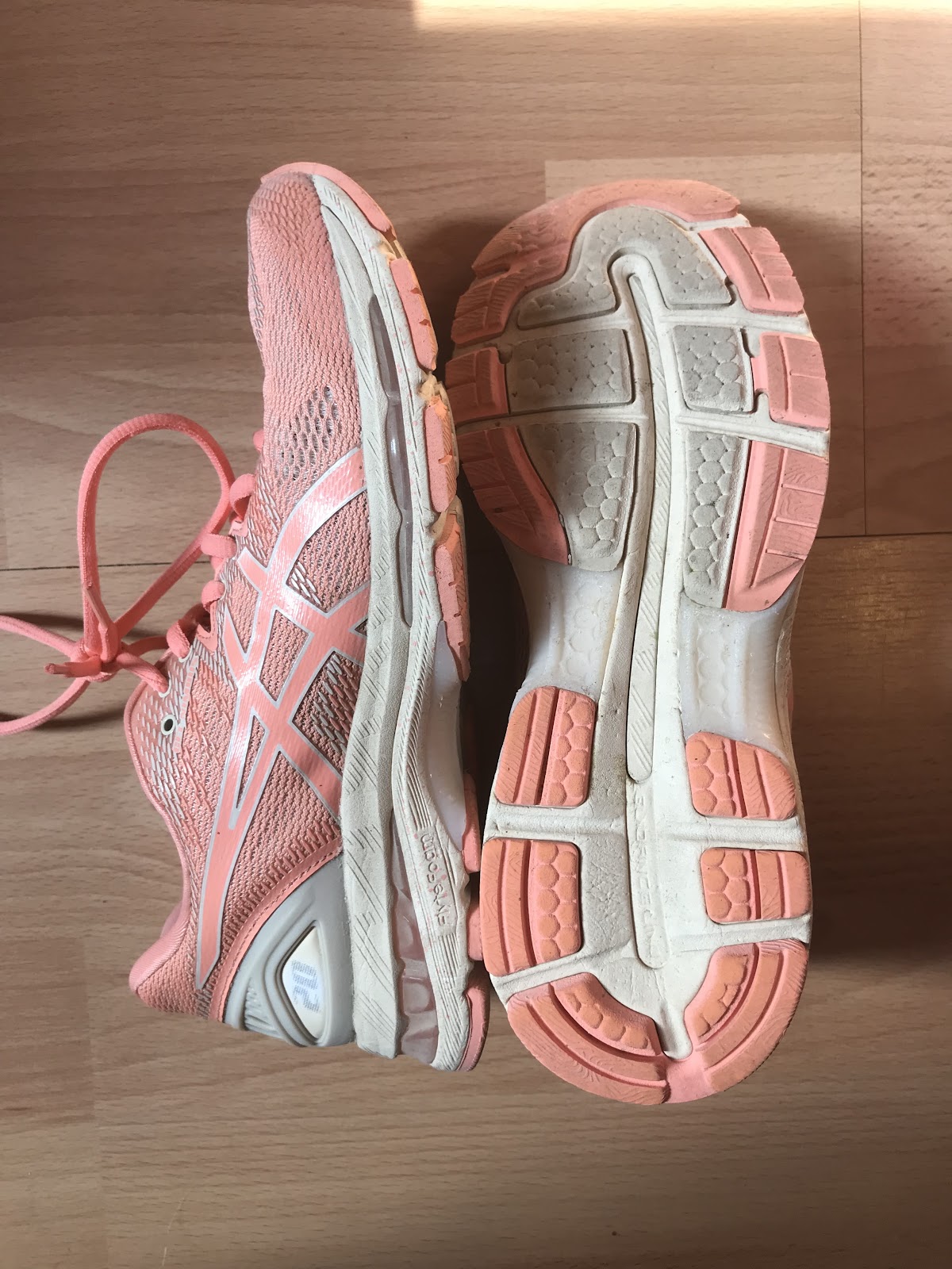 Asics GEL-Nimbus 20: Two decades of innovation, but is it worth it? – Heart  Runner Girl