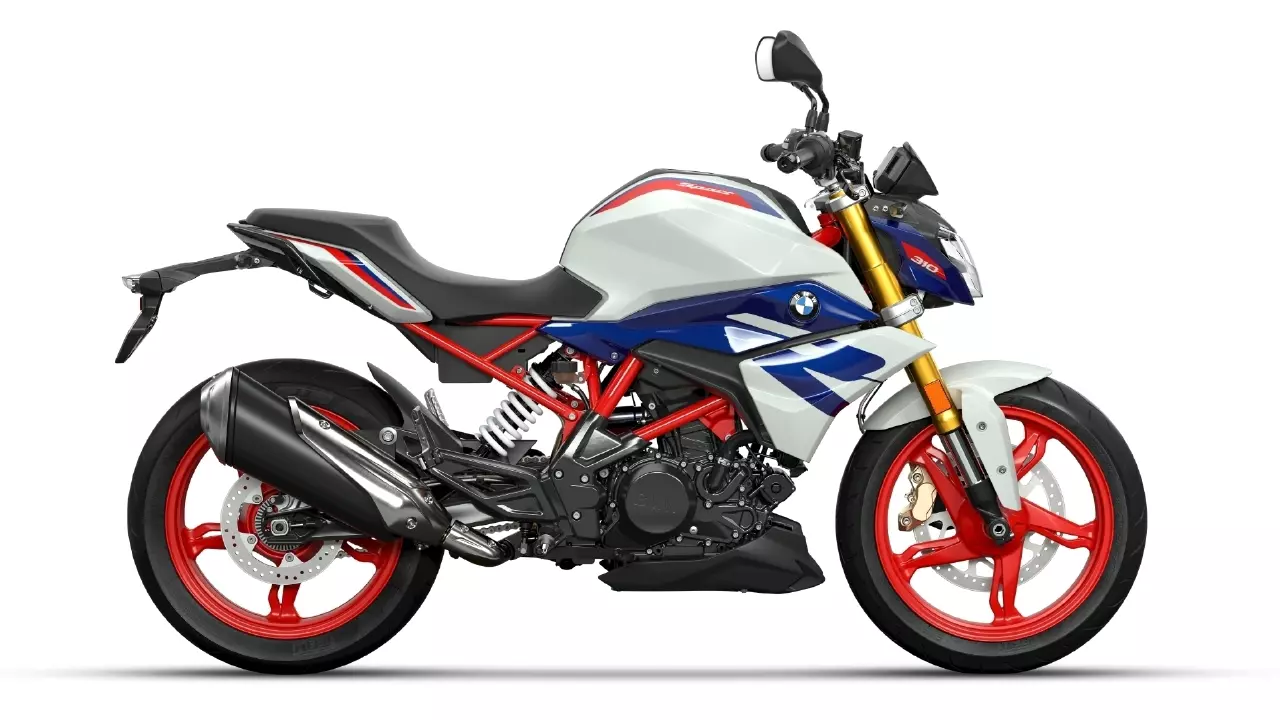 Bmw G 310 R Receives Two New Colour Options Cosmic Black 2 And Style Passion
