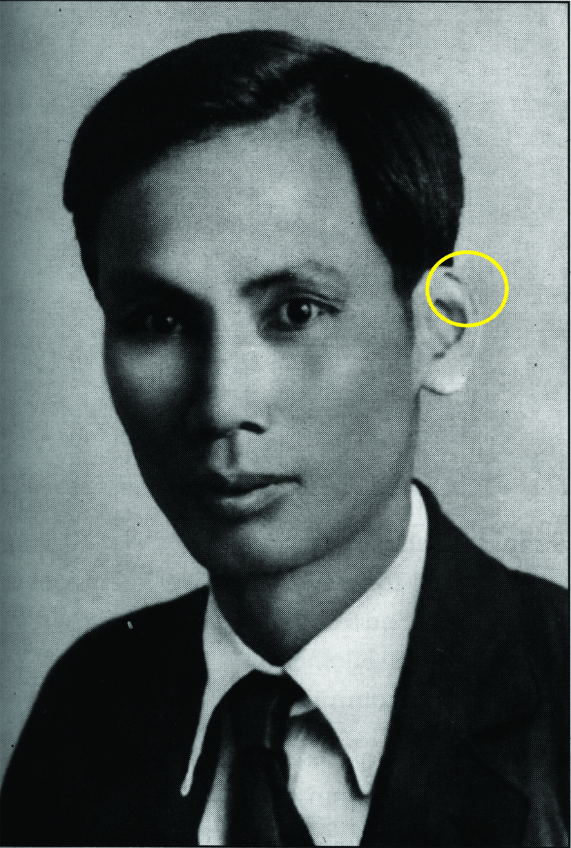 Nguyễn Ái Quốc ở Moscow năm 1923 marked 200 dpi.jpg