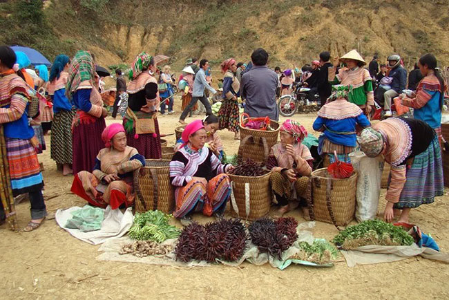 Chau market in North Vietnam