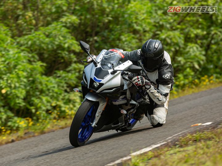 Best motorcycles you can buy under Rs 2 lakh in 2023: Yamaha R15