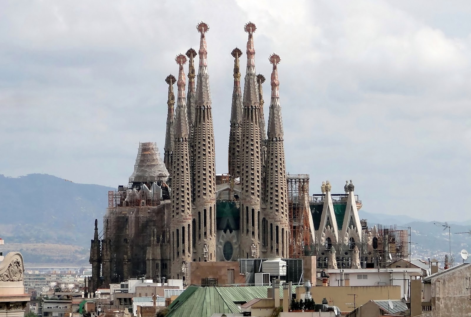 5 chi tiết gây sửng sốt về nhà thờ Sagrada Familia của Barcelona