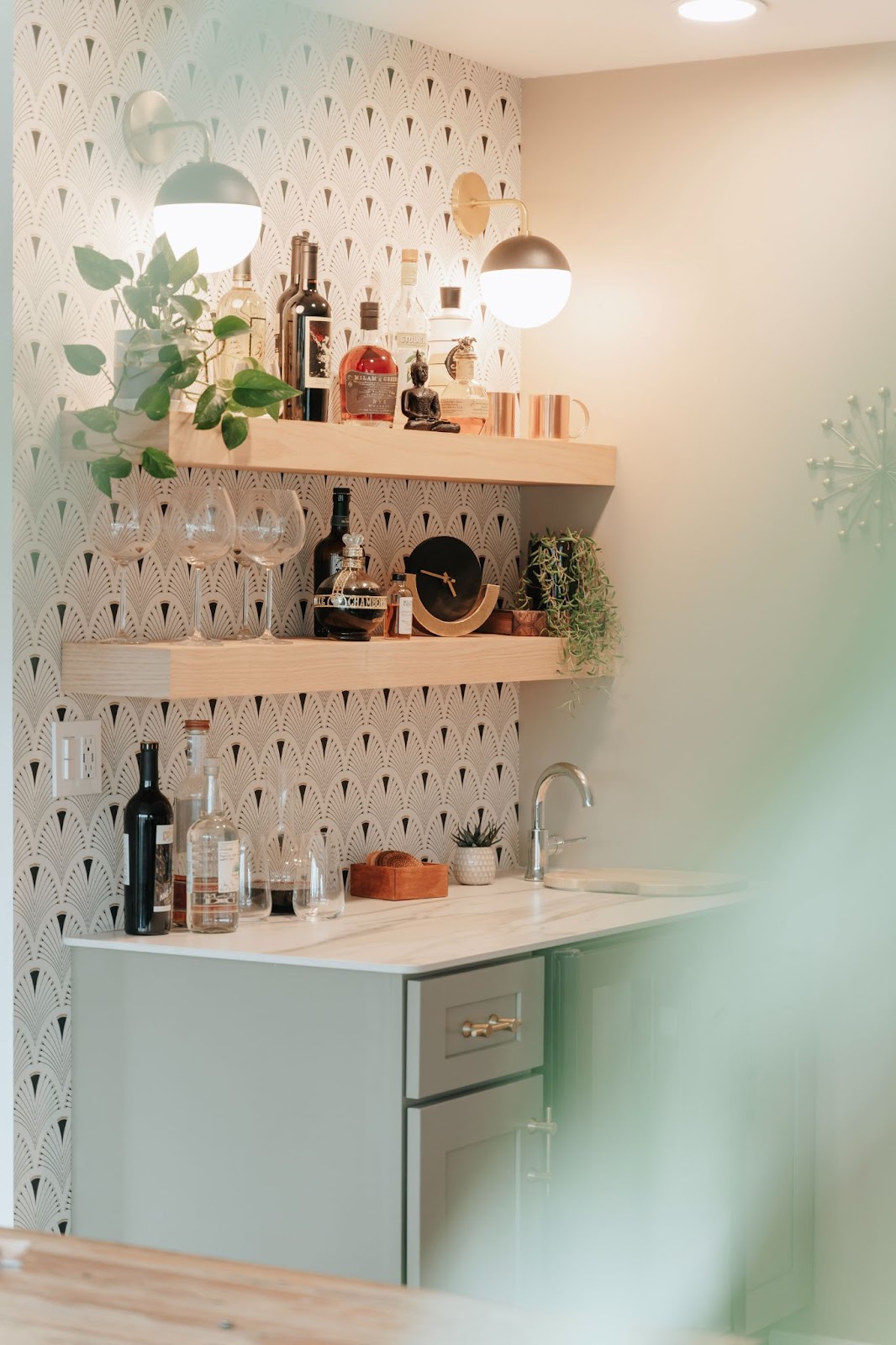 HOW TO DESIGN + STYLE A WET/DRY BAR image 50