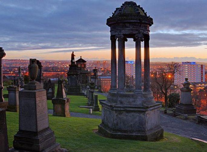 Should I Go to Glasgow or Edinburgh (Answered!)