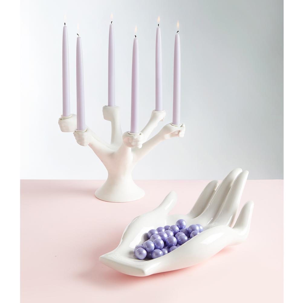 Color trends 2021: Millennial Purple decor