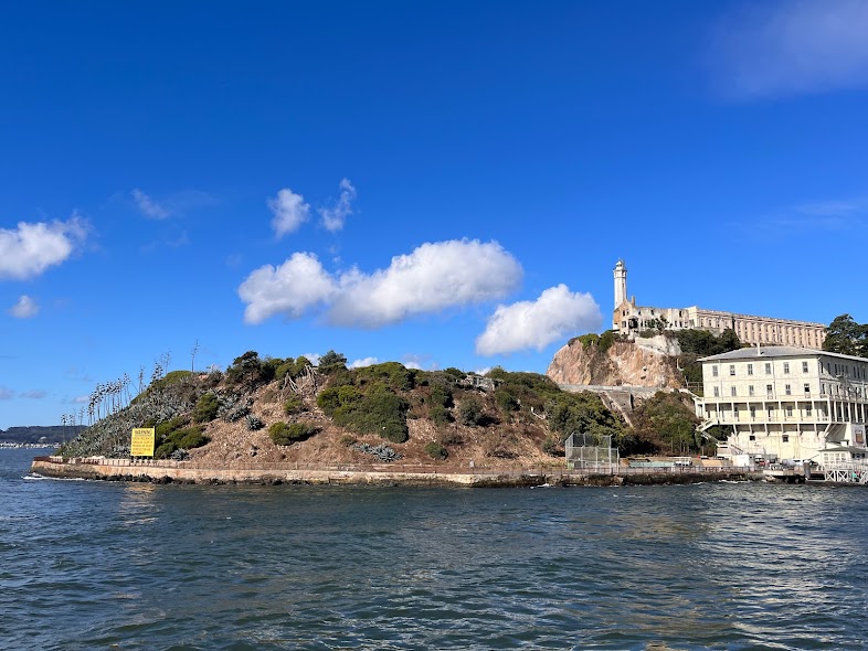Alcatraz Island in San Francisco Bay | Image: Mauricio Polidoro