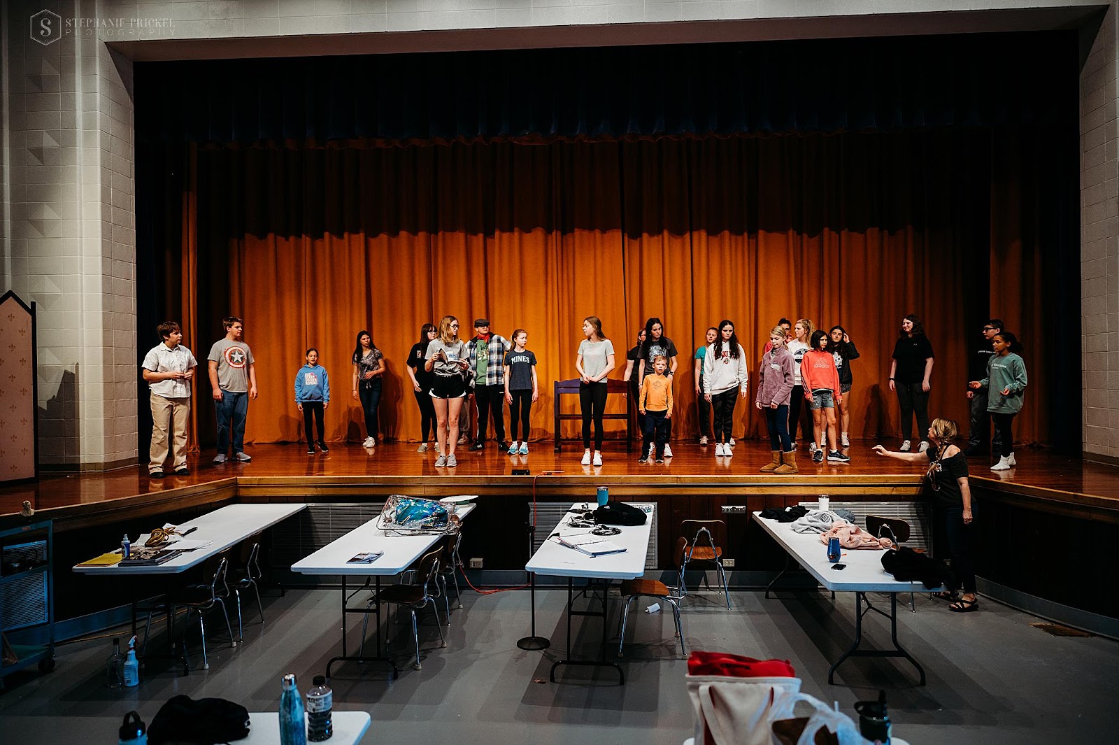 Mary Poppins Jr  cast onstage 