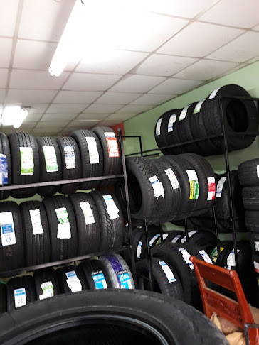 Opiniones de Multi Mega Llantas en Guayaquil - Tienda de neumáticos