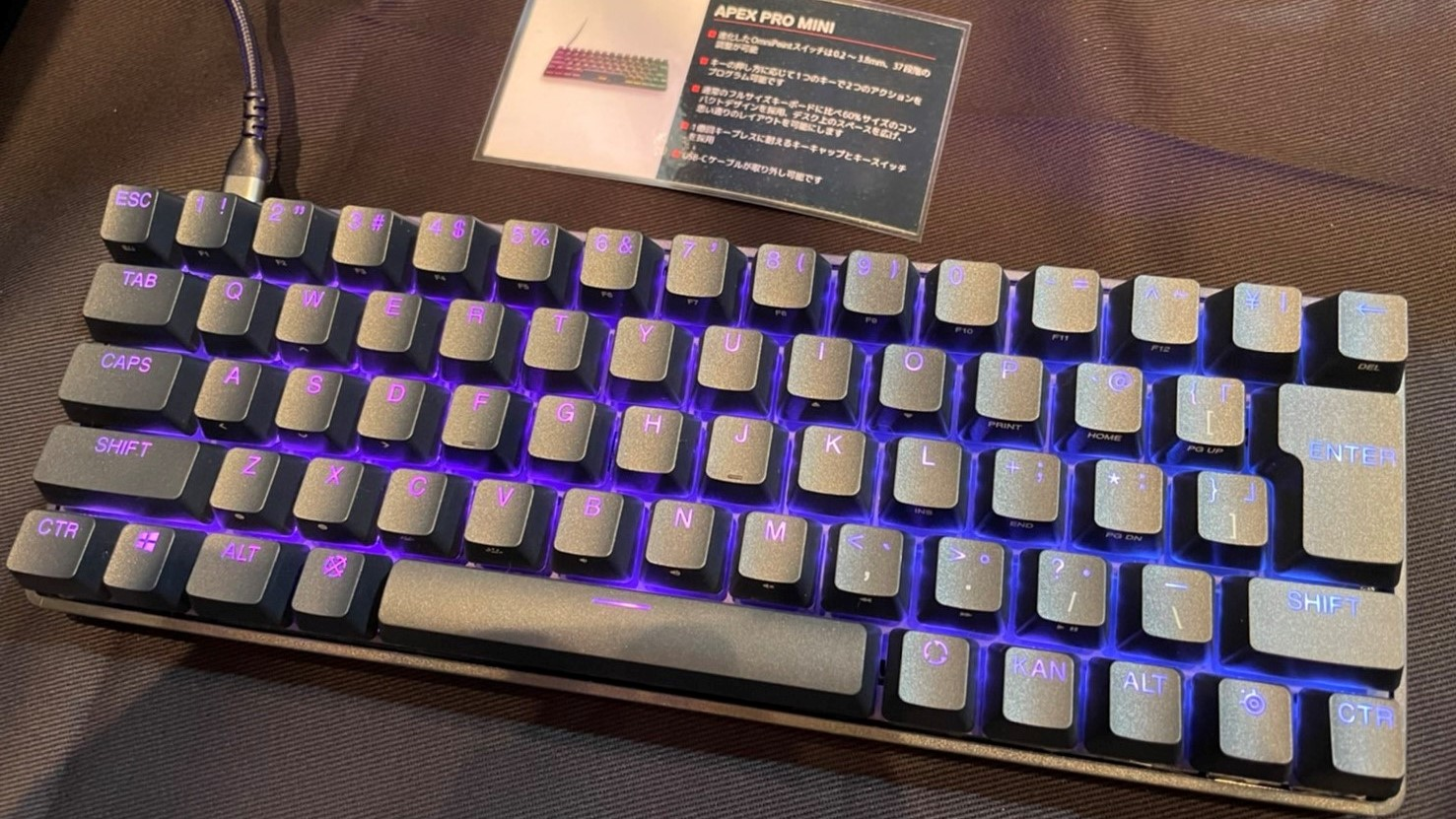 steelseries Apex pro mini wireless keyboard