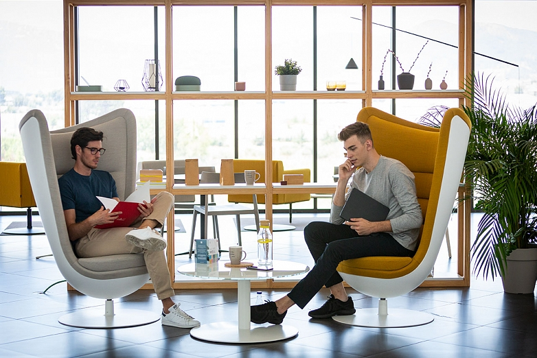 Comfortable and ergonomic chairs for casual meetings