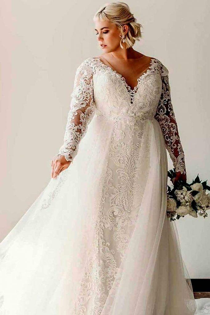<strong>Wedding Dresses For plus Size Brides</strong>
