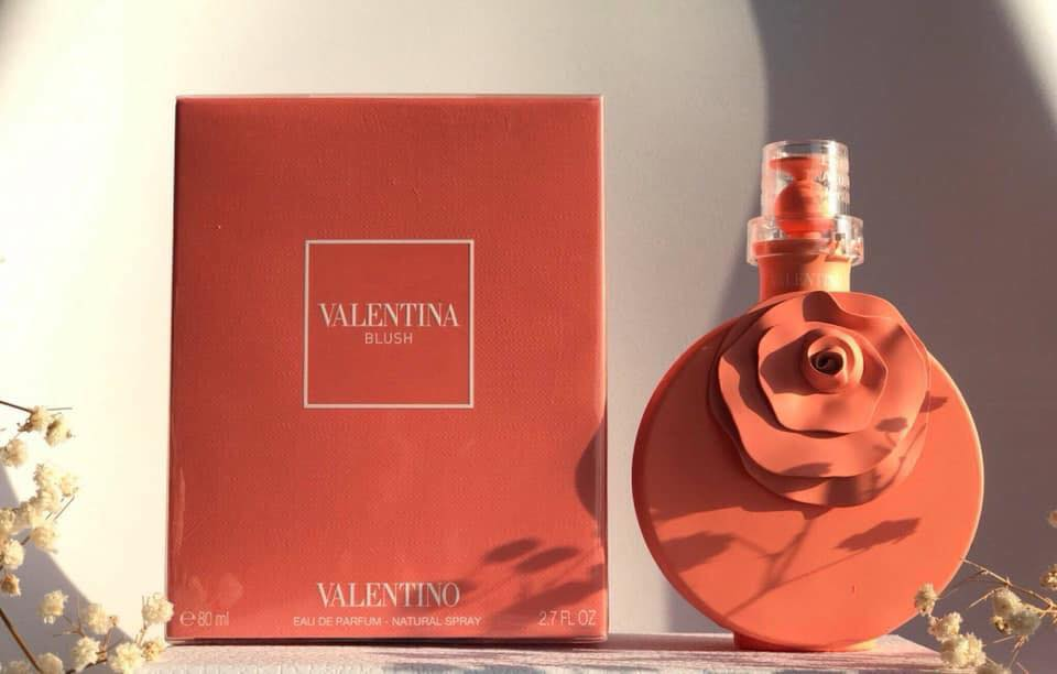 Nước hoa Valentino nữ Valentina Blush EDP như một hợp âm trung hòa mọi sự tự nhiên
