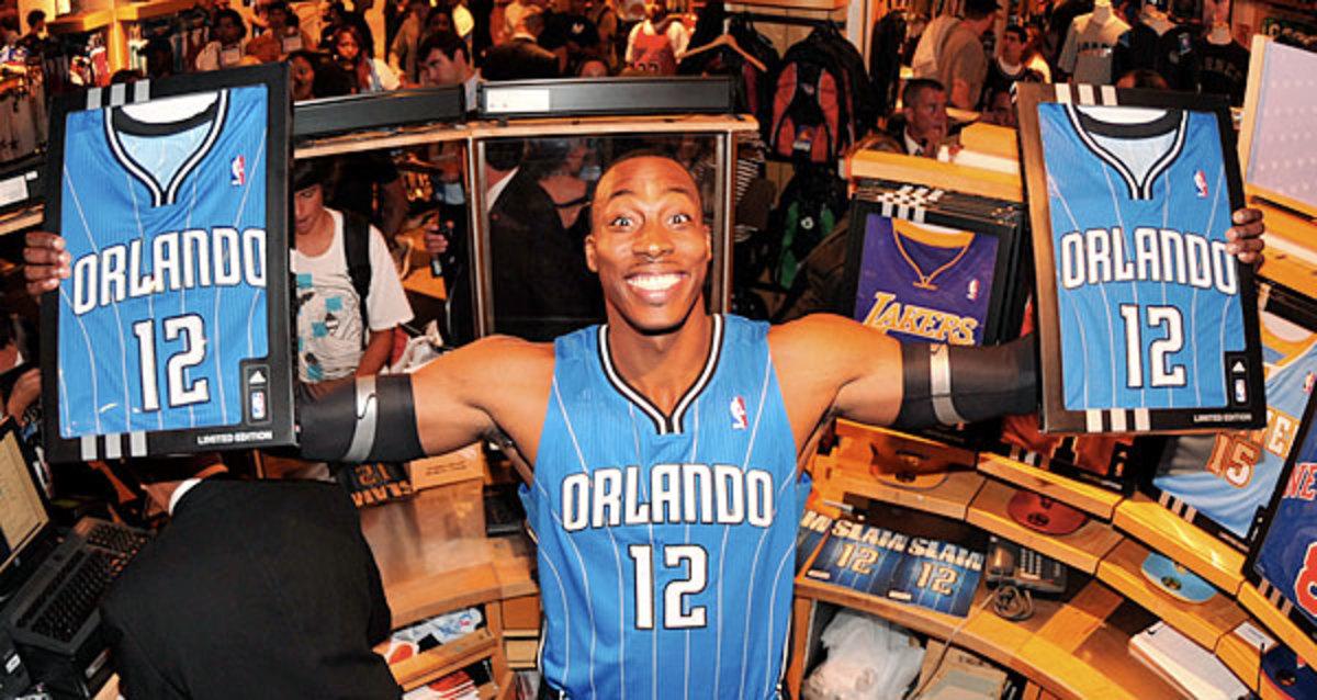 Dwight Howard upset that Magic gave his No. 12 jersey to another player -  Sports Illustrated