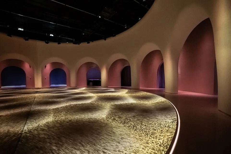 the-al-waha-exhibit-dubai-new-museum