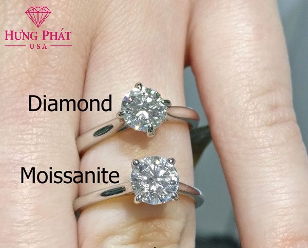 Kim cương Moissanite rất giống với kim cương tự nhiên