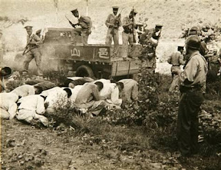 File:Execution of South Korean political prisoners by the South Korean military and police at Daejeon, South Korea, over several days in July 1950.jpg