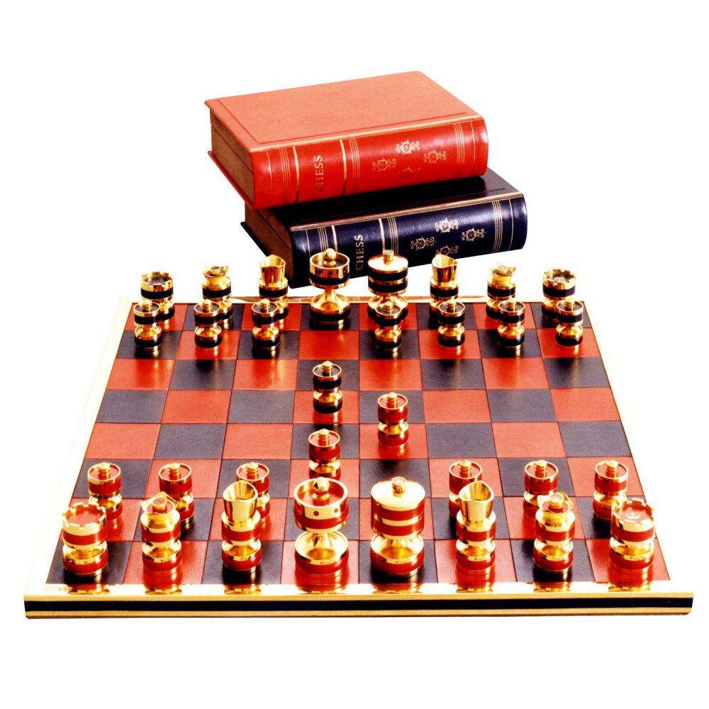6 luxury chess sets to feed your 'Queen's Gambit' obsession - Hashtag Legend