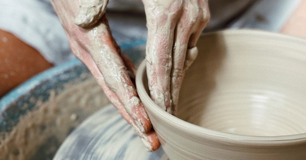 Pottery Wheel Workshop at Rivermakers
