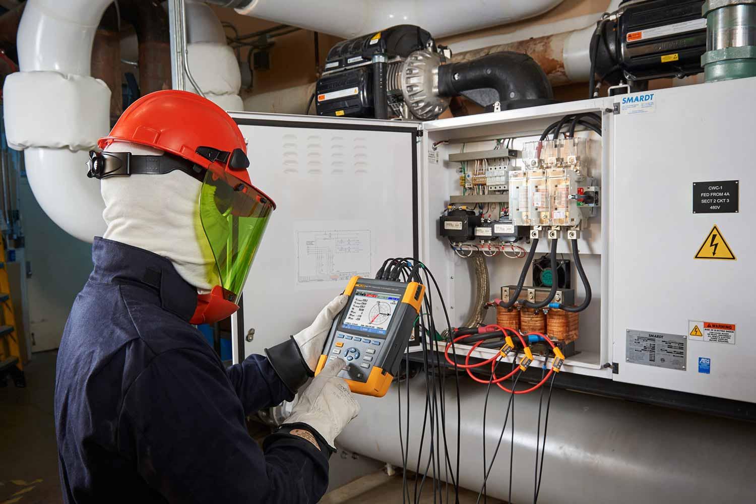 G:\Meu Drive\EPR\Ana\Fluke\Imagens\Analisador de Energia\F-435-2_09a-1500x1000.jpg