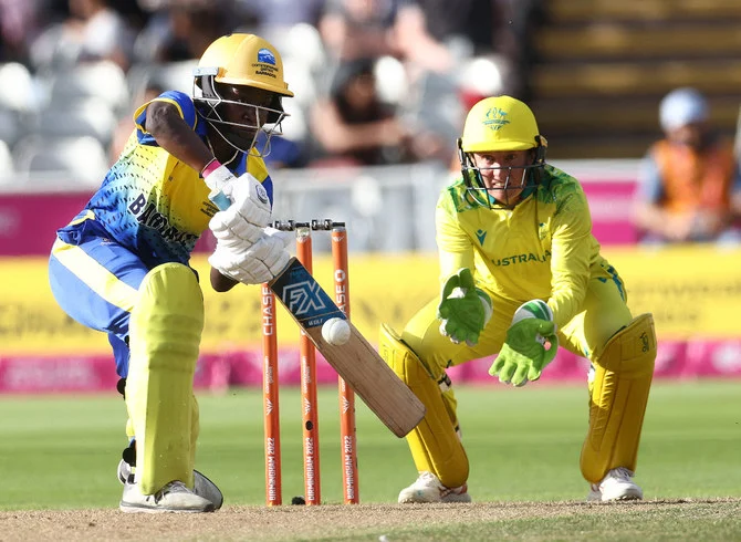 Cricket's T20 franchise competitions on unprecedented: The competition for players to compete in rival Twenty20 cricket tournaments is heating up.