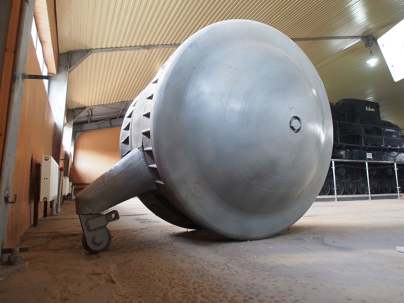 Germany's Kugelpanzer, or rolling tank, which was designed for a single occupant. Image via Wikimedia Commons.