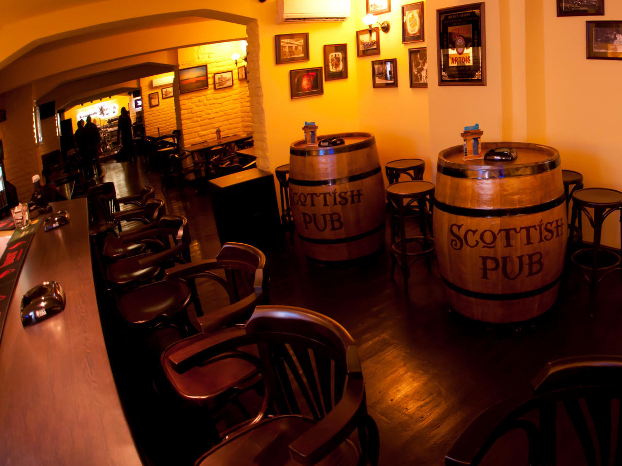 scottish-pub2.jpg