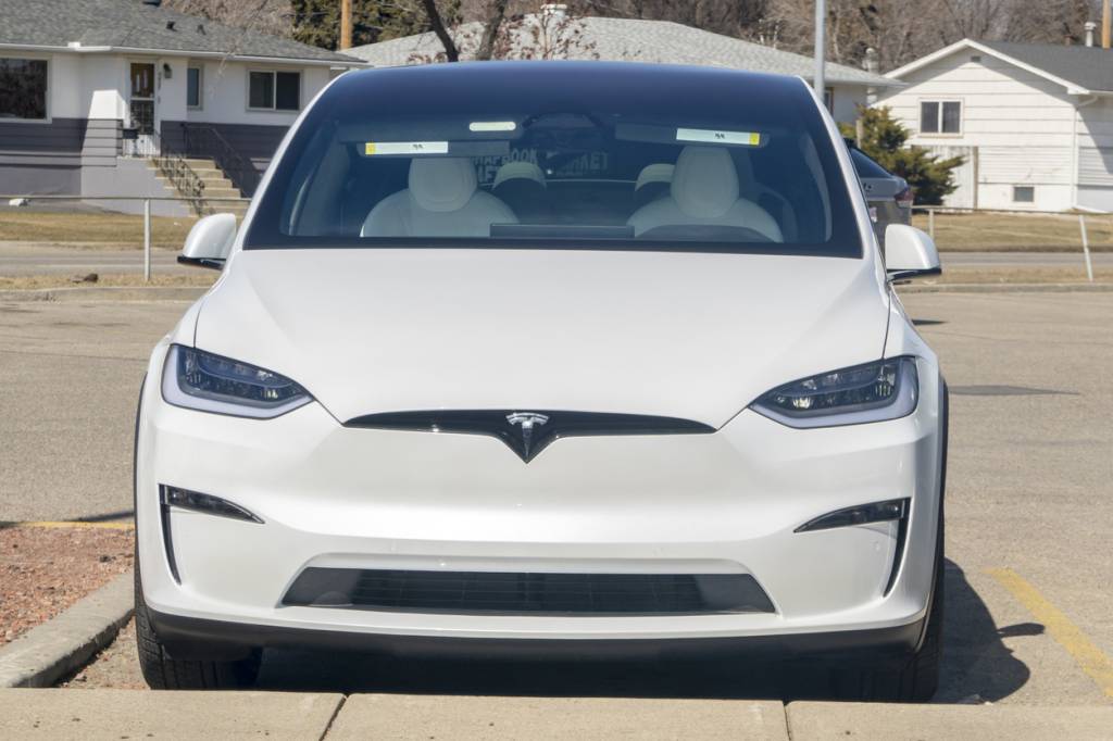 voiture Tesla électrique