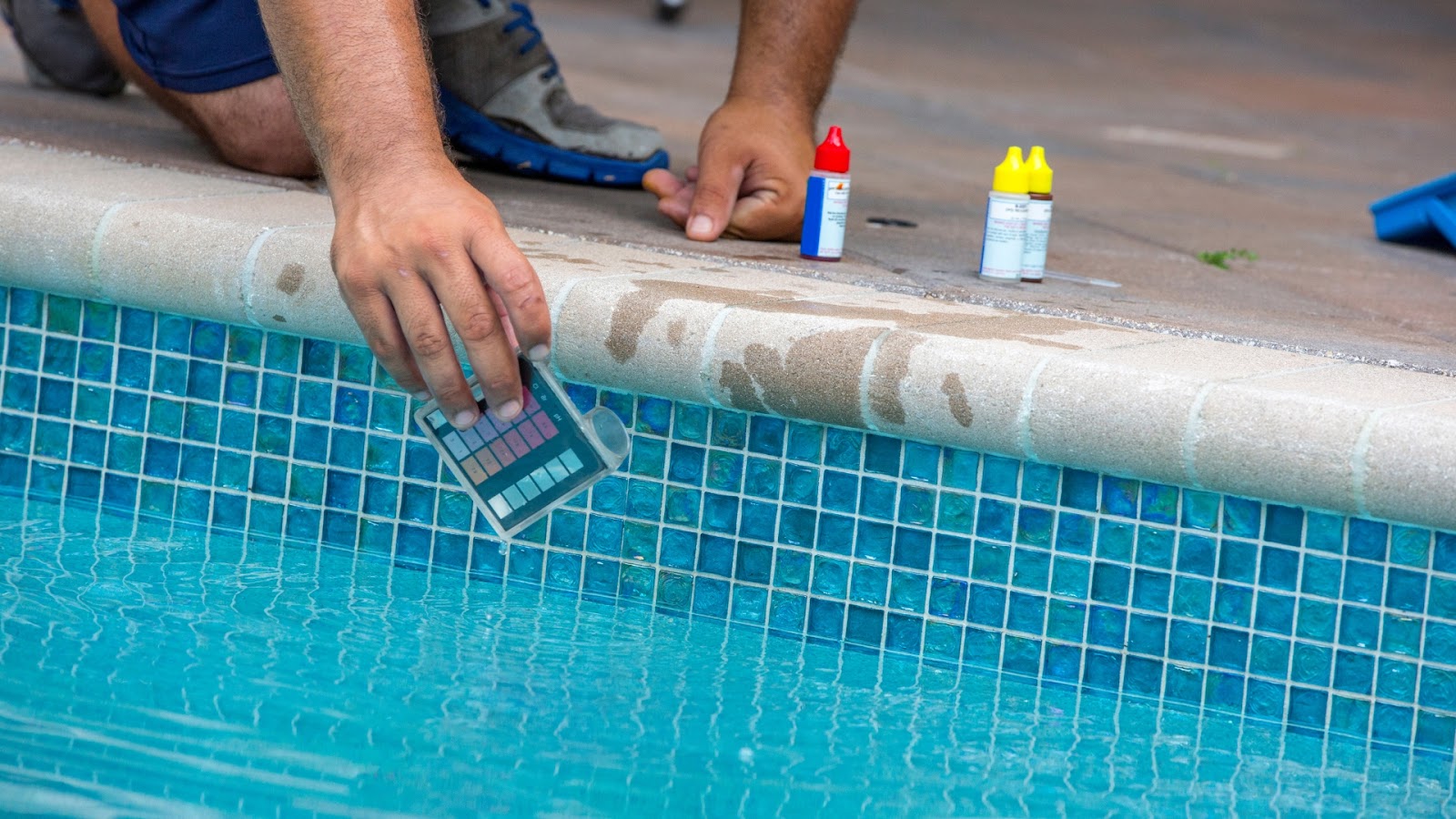 Why Chlorine is Essential for your Pool