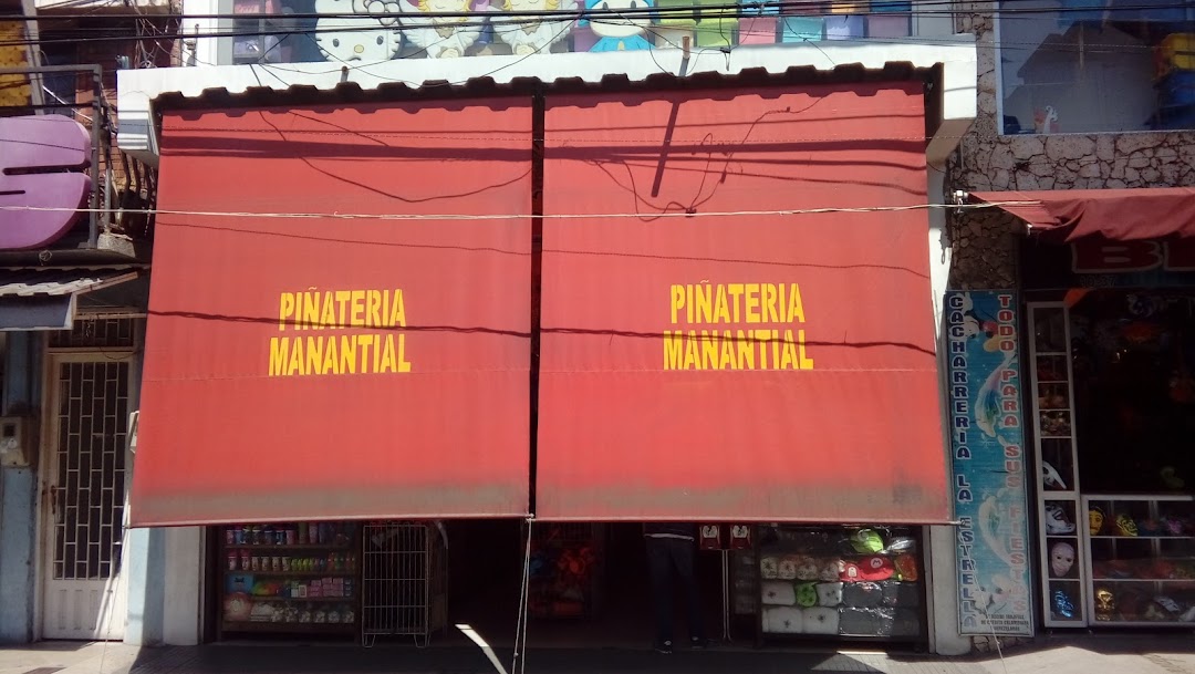 Piñateria Manantial