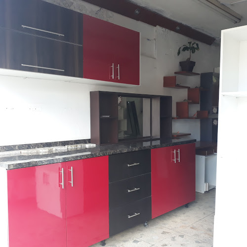 Muebles Laminados Emily - Quito