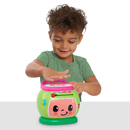 A child playing with a toy

Description automatically generated with low confidence